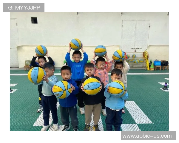 孩子练篮球的快乐成长之路与技巧提升的全面指导 孩子练篮球的快乐成长之路与技巧提升的全面指导